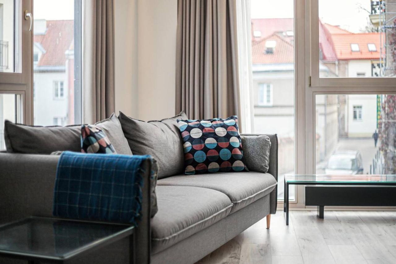 Happy Inn Vip, Self Check-In-24X7, A-C, Parking-In-The-Underground-Garage Вильнюс Экстерьер фото