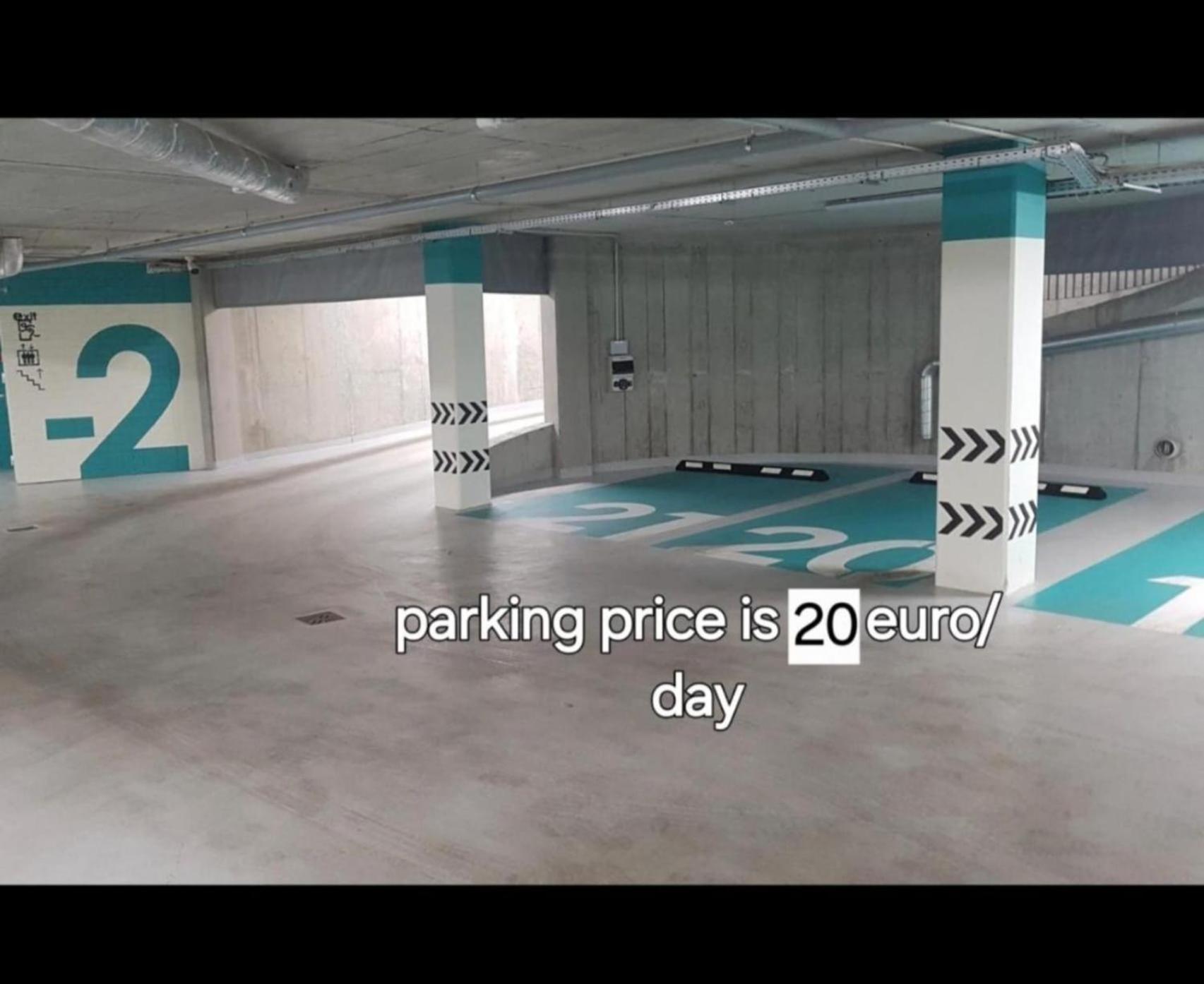 Happy Inn Vip, Self Check-In-24X7, A-C, Parking-In-The-Underground-Garage Вильнюс Экстерьер фото